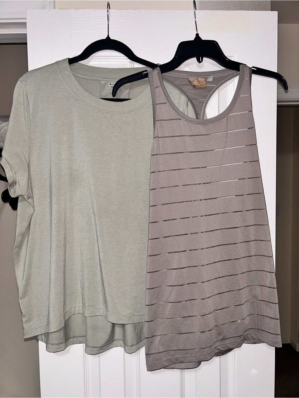 ATHLETA SET Sage Short Sleeve Tee & Taupe Striped Racerback Tank MEDIUM